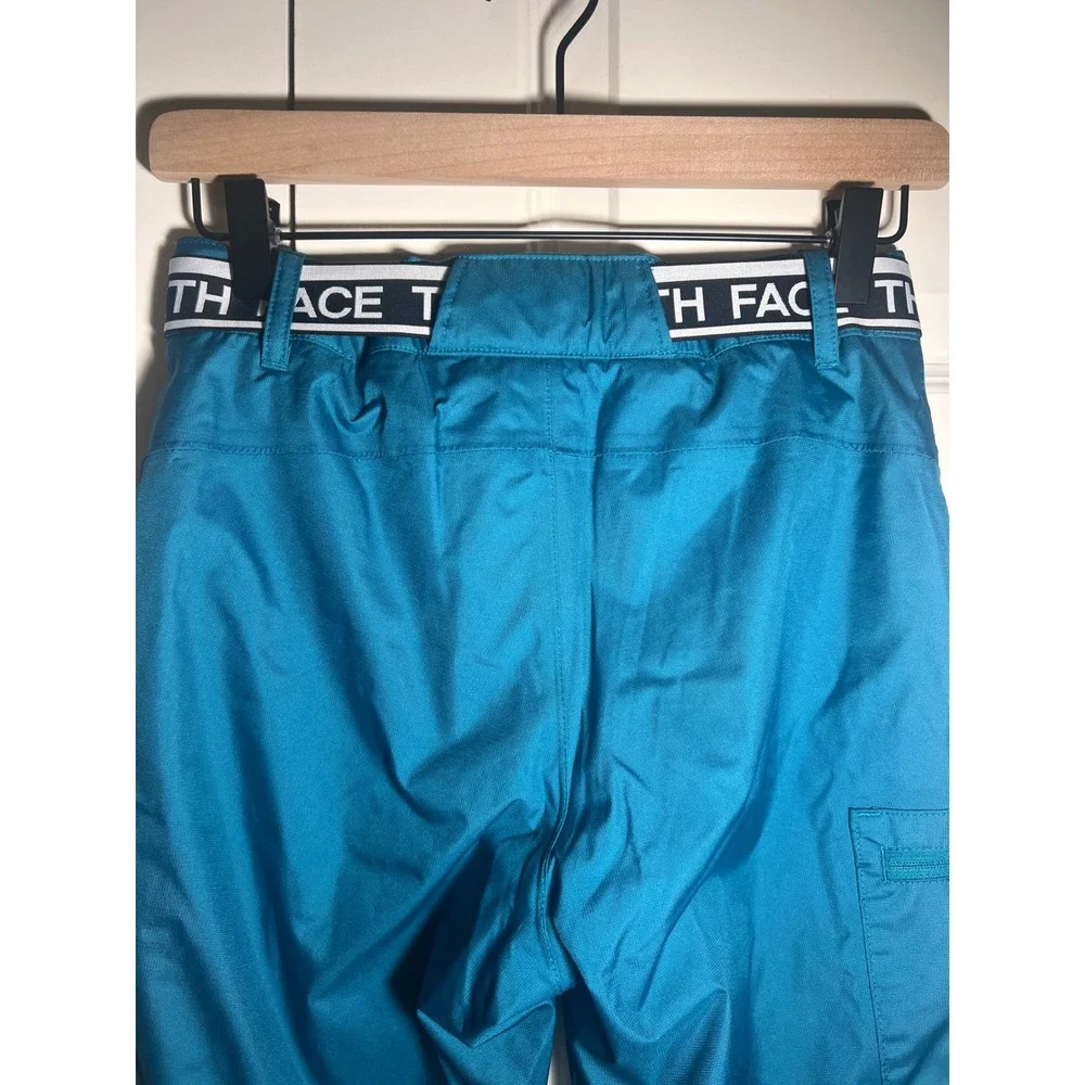 The North Face Freedom Insulated Snow Pants in Harbor Blue, Girls Size 10 Medium